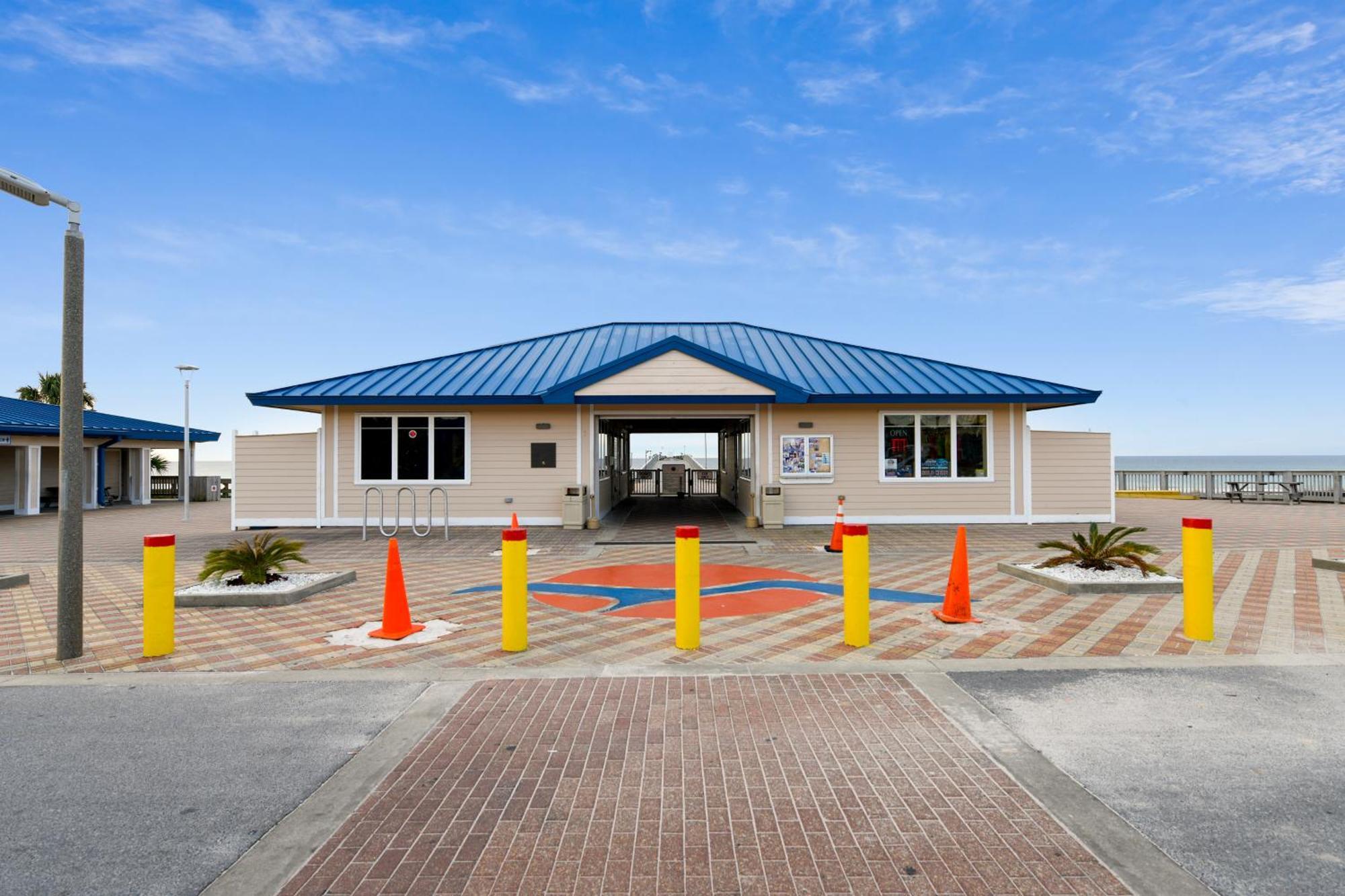 Sterling Breeze #1702 By Book That Condo Panama City Beach Bagian luar foto