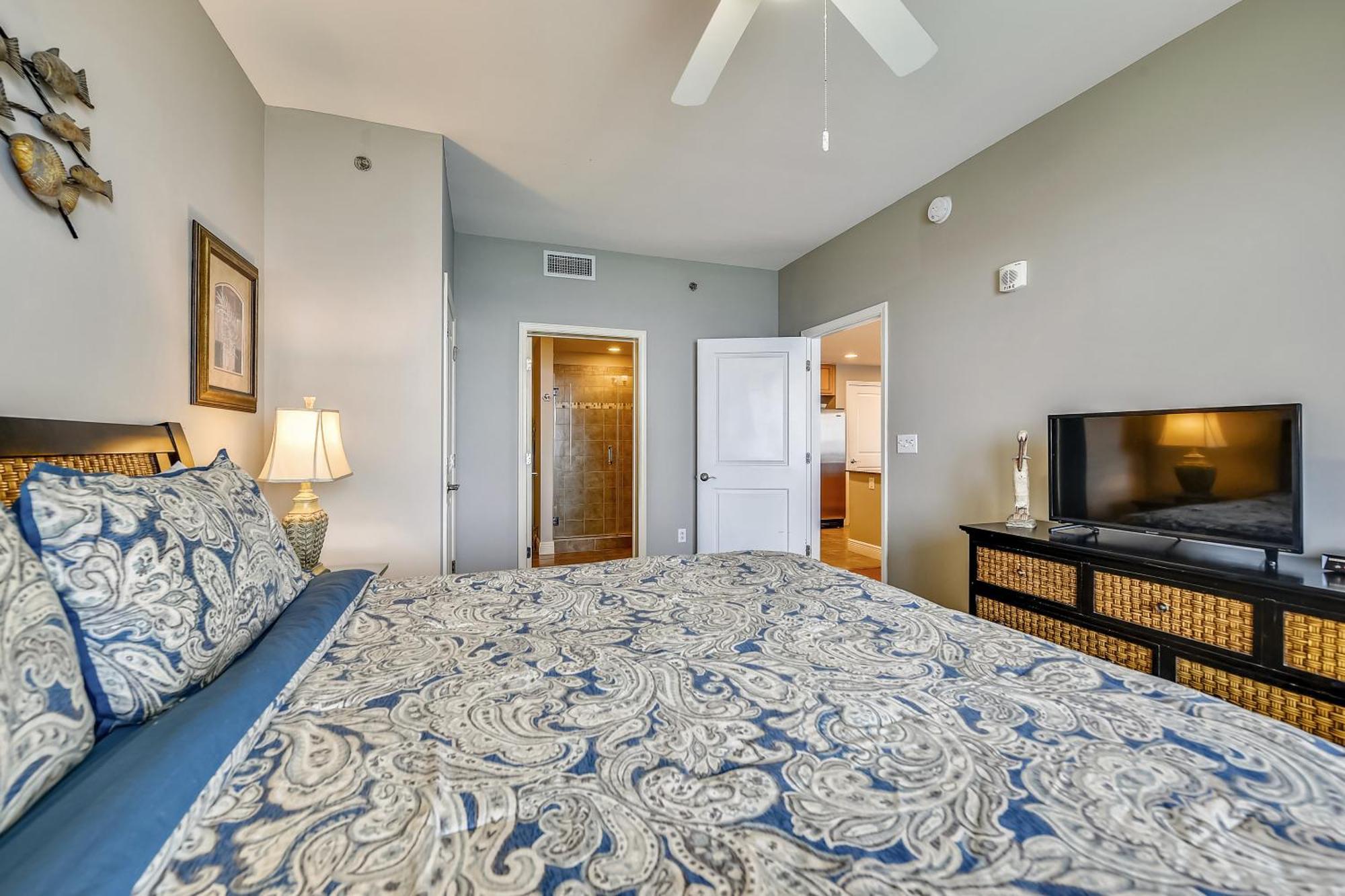 Sterling Breeze #1702 By Book That Condo Panama City Beach Bagian luar foto
