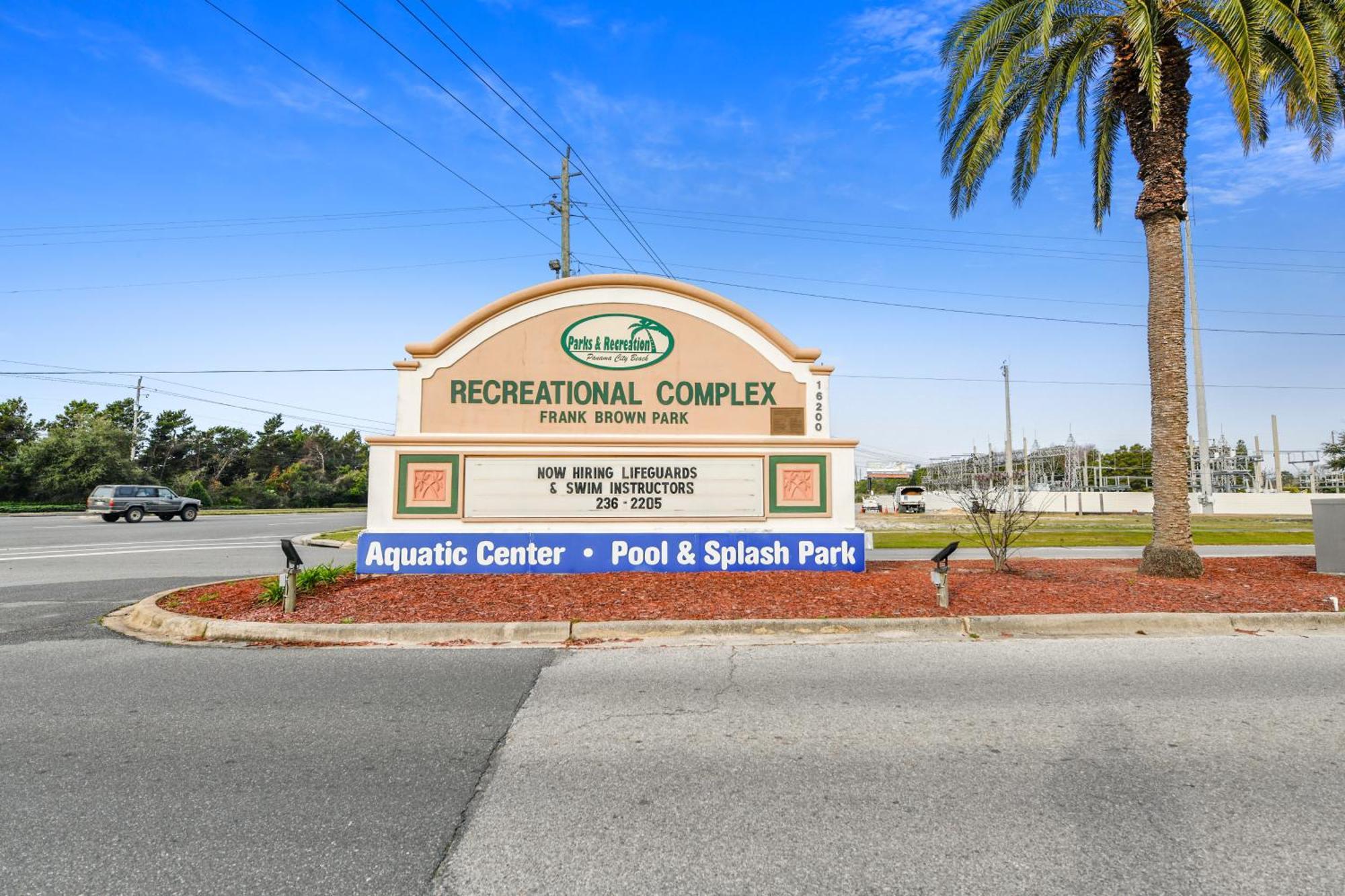 Sterling Breeze #1702 By Book That Condo Panama City Beach Bagian luar foto