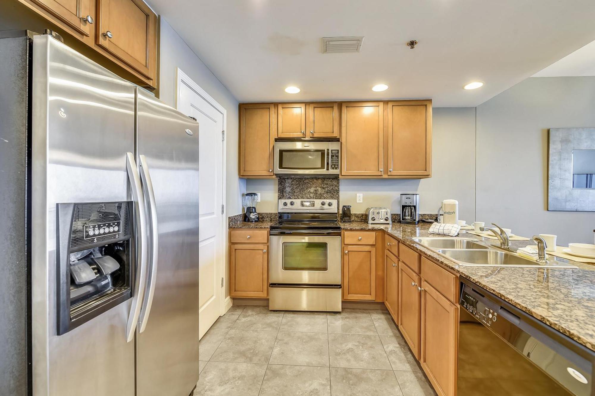 Sterling Breeze #1702 By Book That Condo Panama City Beach Bagian luar foto