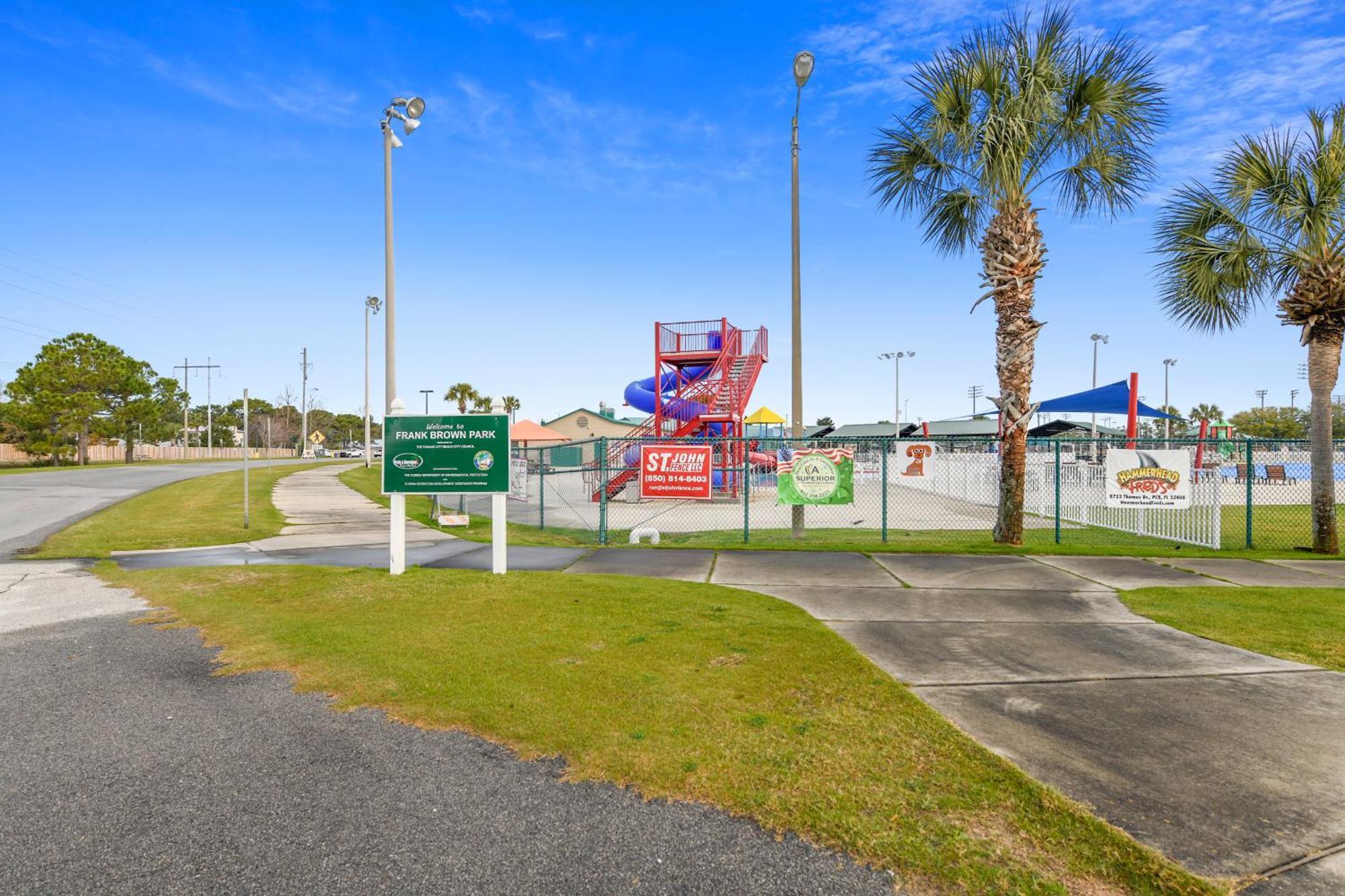 Sterling Breeze #1702 By Book That Condo Panama City Beach Bagian luar foto